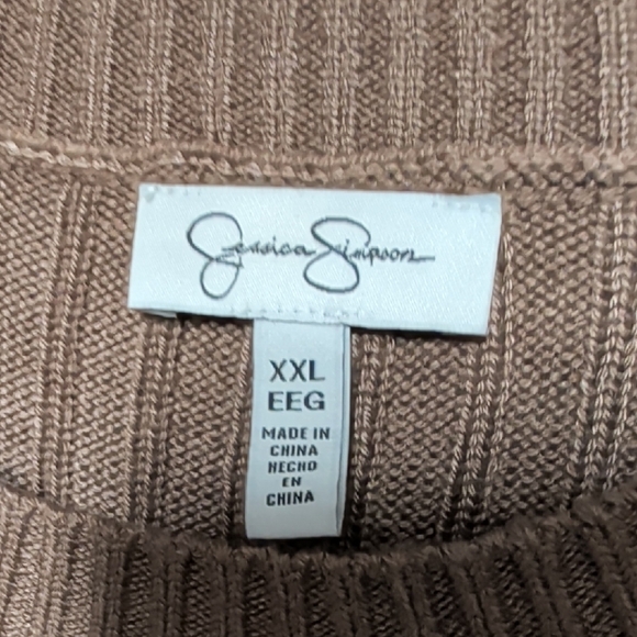 Jessica Simpson Brown Ribbed Crew Neck Sweater - Picture 4 of 6